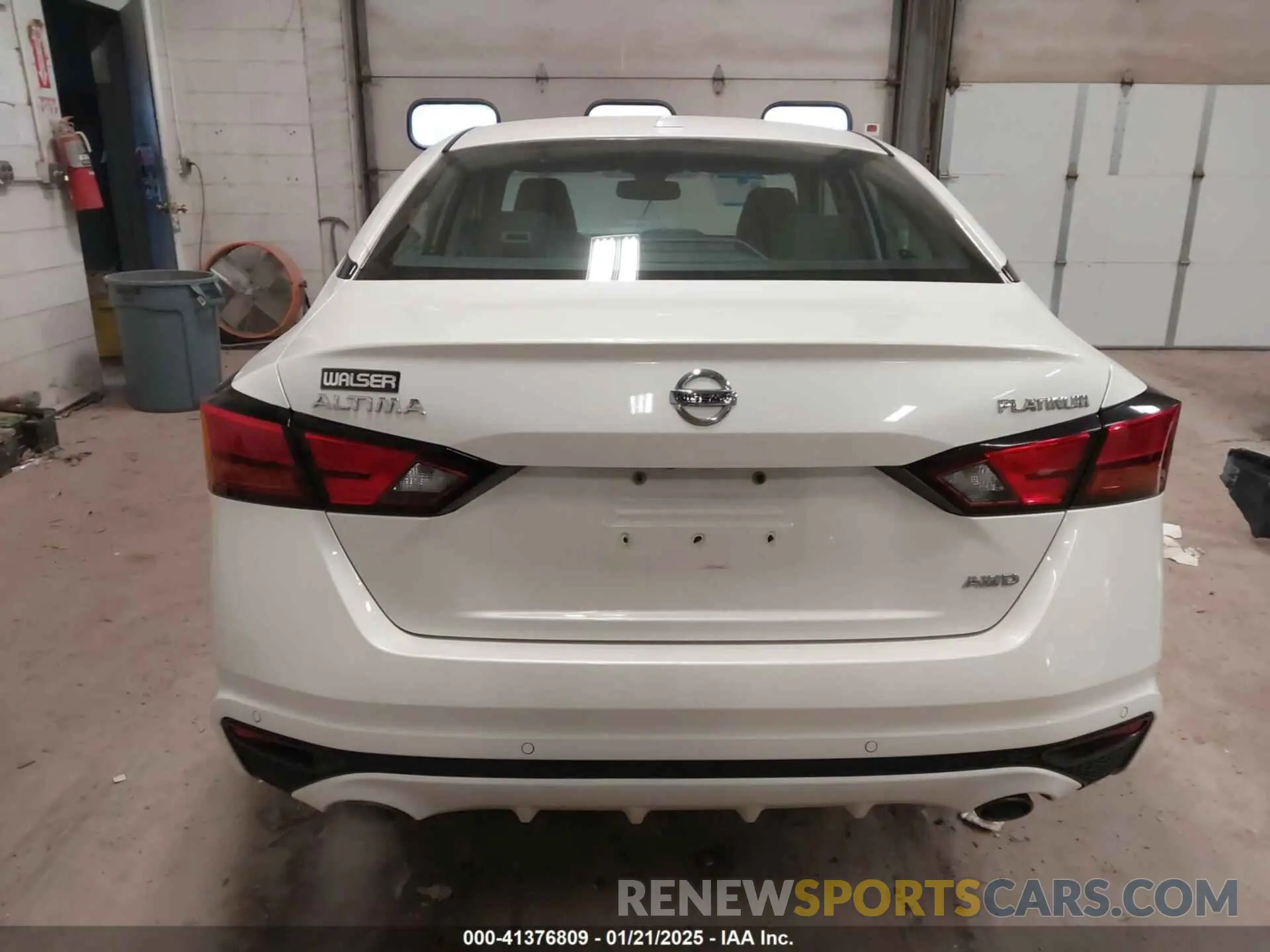 16 fotografías del automóvil dañado 1N4BL4FW1LC118487 NISSAN ALTIMA 2020