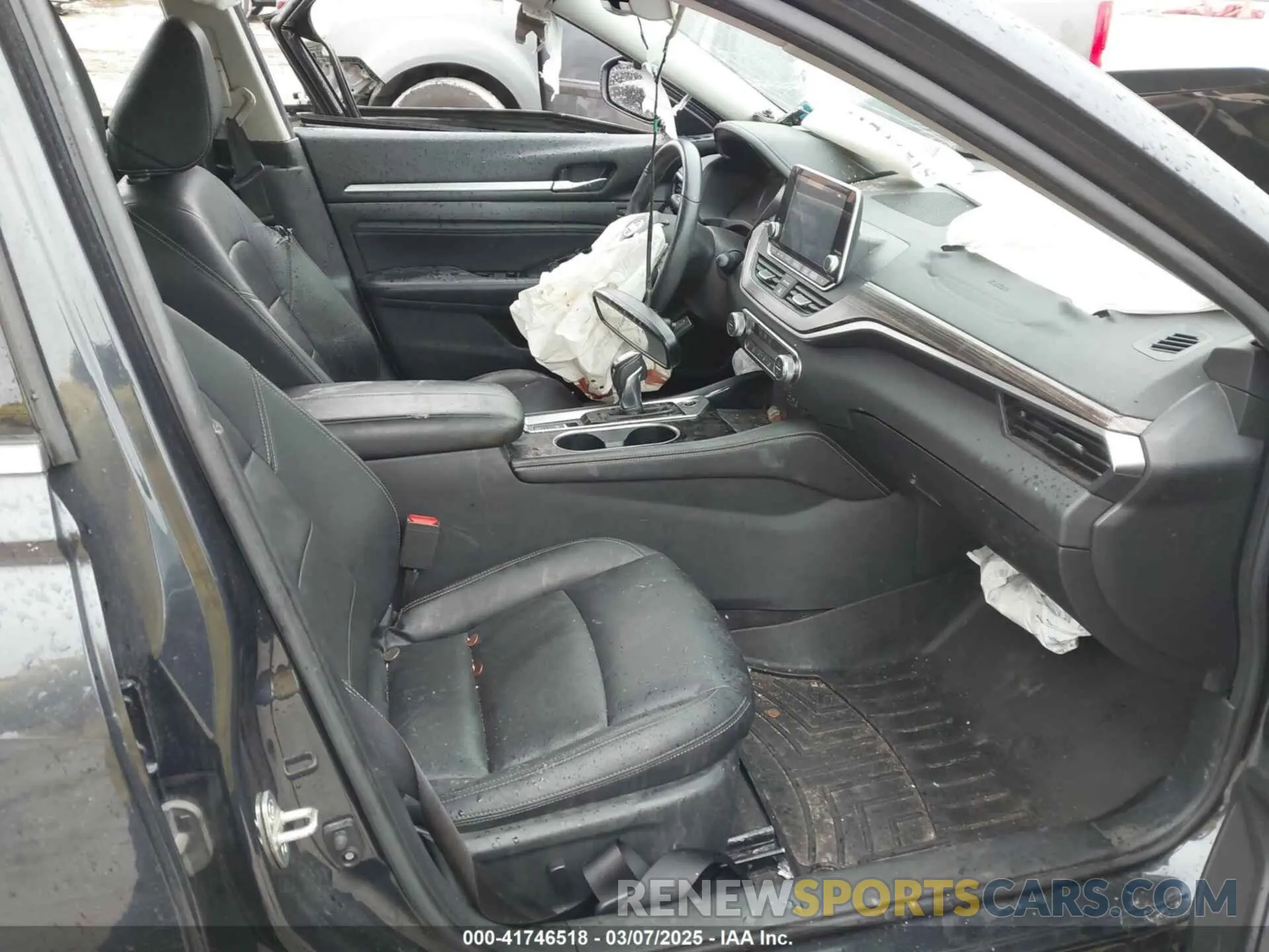 5 fotografías del automóvil dañado 1N4BL4FW1LC202759 NISSAN ALTIMA 2020