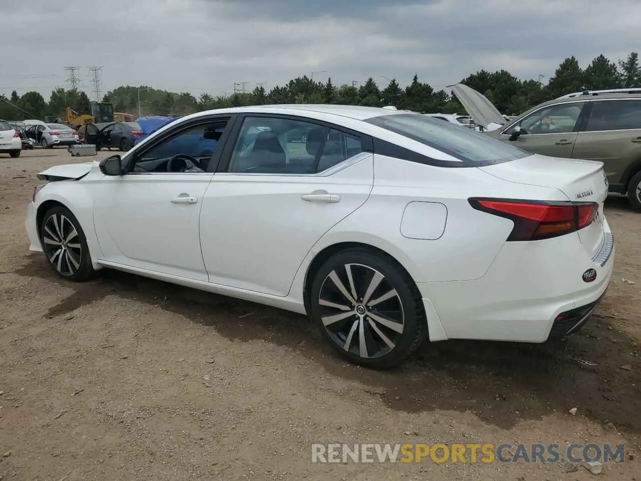 2 fotografías del automóvil dañado 1N4AL4CV7MN328301 NISSAN ALTIMA 2021