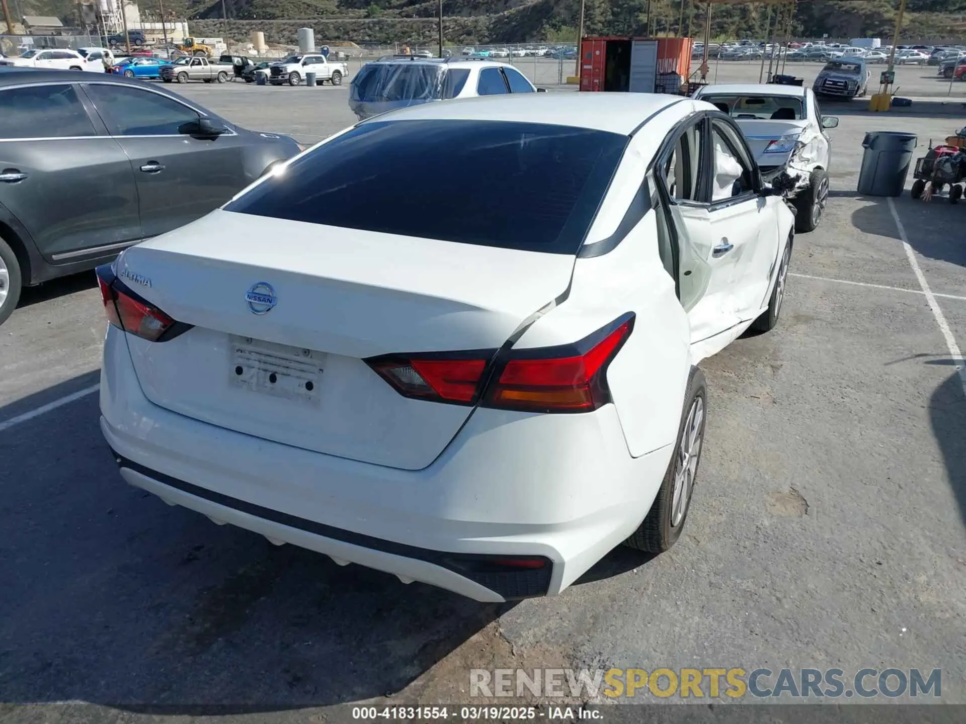 4 fotografías del automóvil dañado 1N4BL4BV1MN392131 NISSAN ALTIMA 2021