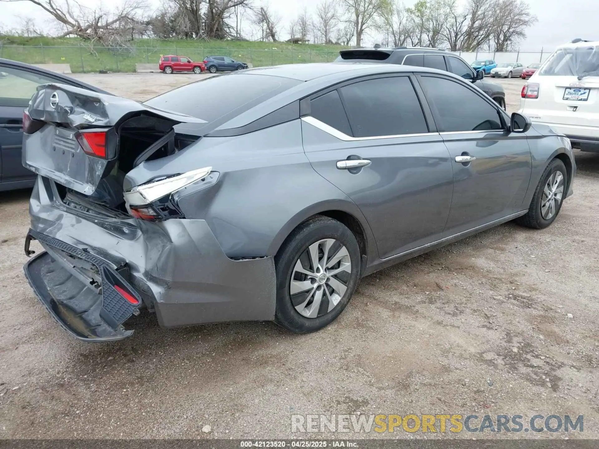 4 fotografías del automóvil dañado 1N4BL4BV3MN388386 NISSAN ALTIMA 2021
