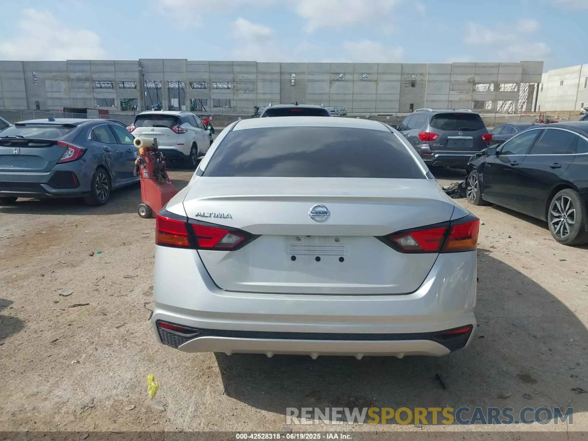 16 fotografías del automóvil dañado 1N4BL4BVXMN355515 NISSAN ALTIMA 2021