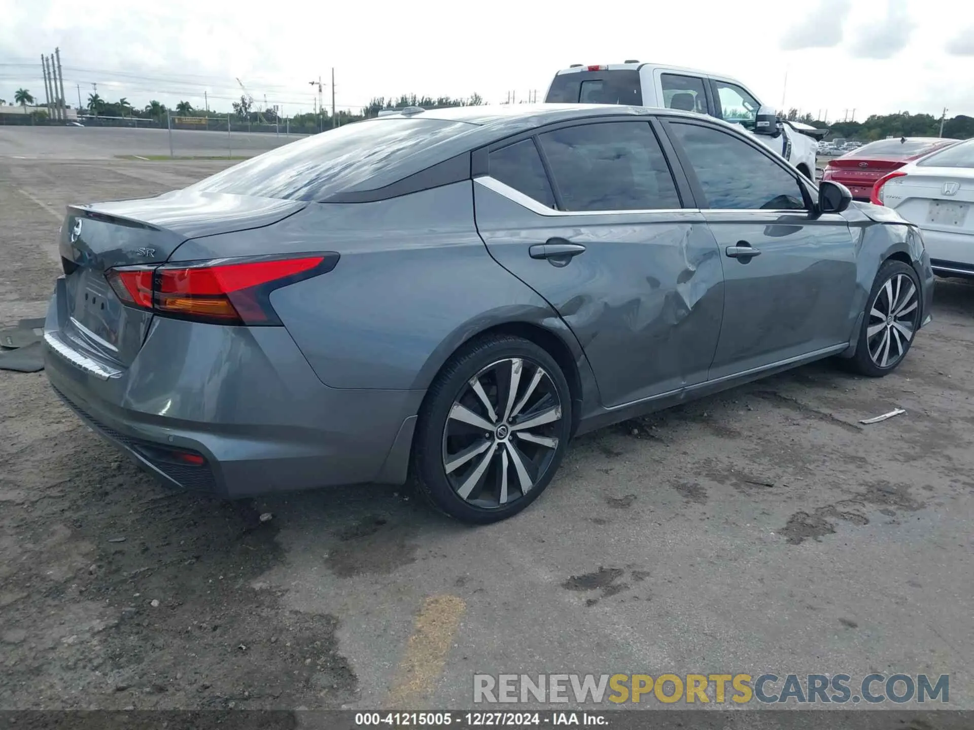 4 fotografías del automóvil dañado 1N4BL4CV0MN331822 NISSAN ALTIMA 2021