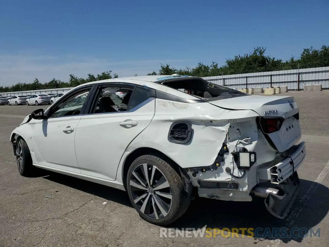 2 fotografías del automóvil dañado 1N4BL4CV0MN371544 NISSAN ALTIMA 2021