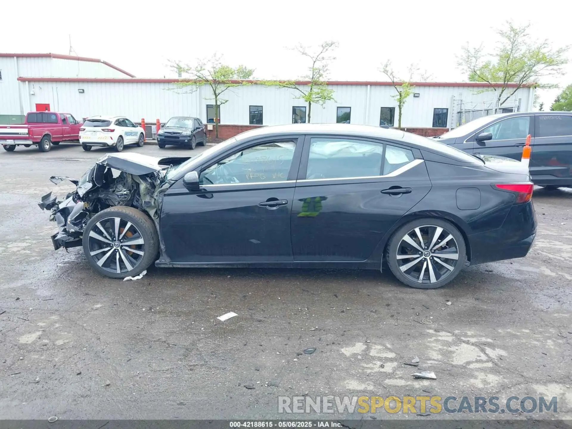 13 fotografías del automóvil dañado 1N4BL4CV1MN389471 NISSAN ALTIMA 2021
