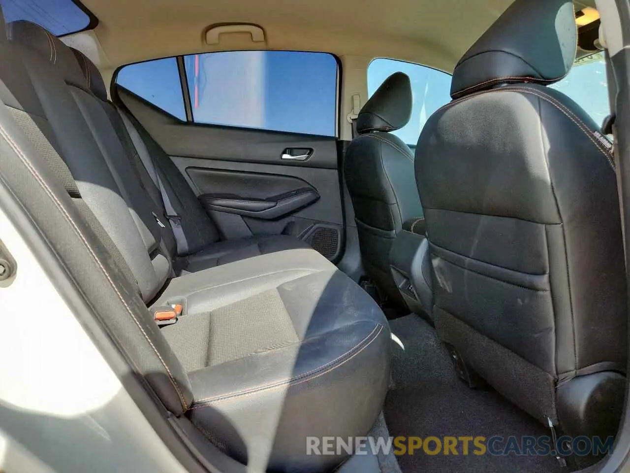 10 fotografías del automóvil dañado 1N4BL4CV1MN394184 NISSAN ALTIMA 2021