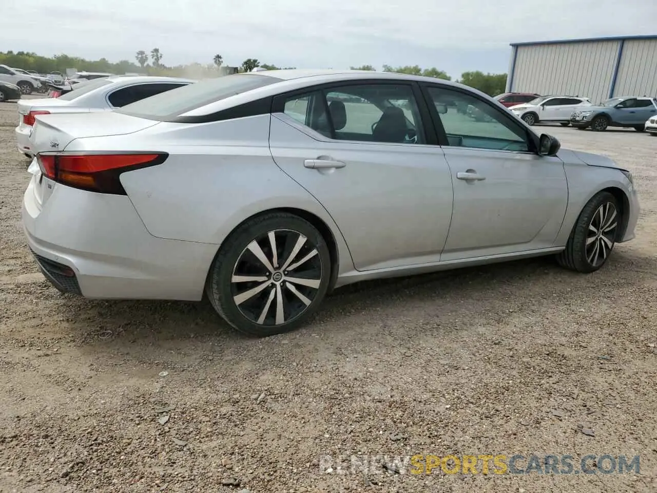 3 fotografías del automóvil dañado 1N4BL4CV2MN324516 NISSAN ALTIMA 2021