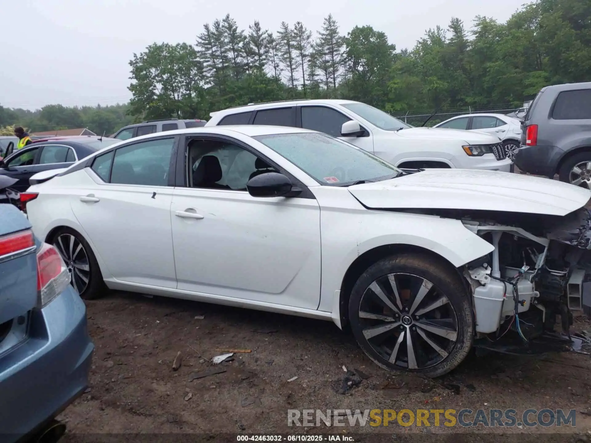 14 fotografías del automóvil dañado 1N4BL4CV2MN369214 NISSAN ALTIMA 2021