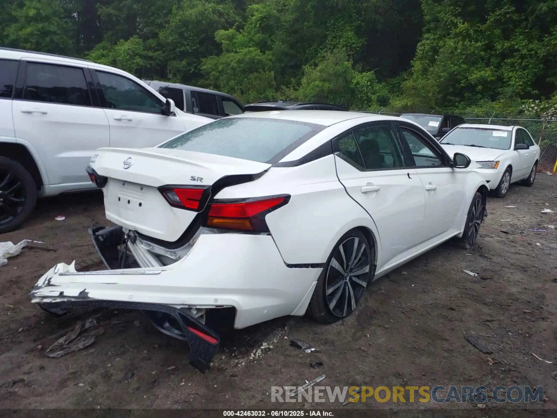 4 fotografías del automóvil dañado 1N4BL4CV2MN369214 NISSAN ALTIMA 2021