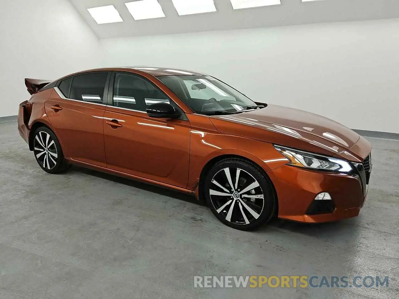 4 fotografías del automóvil dañado 1N4BL4CV2MN406830 NISSAN ALTIMA 2021