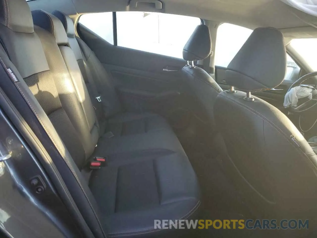 10 fotografías del automóvil dañado 1N4BL4CV3MN339252 NISSAN ALTIMA 2021