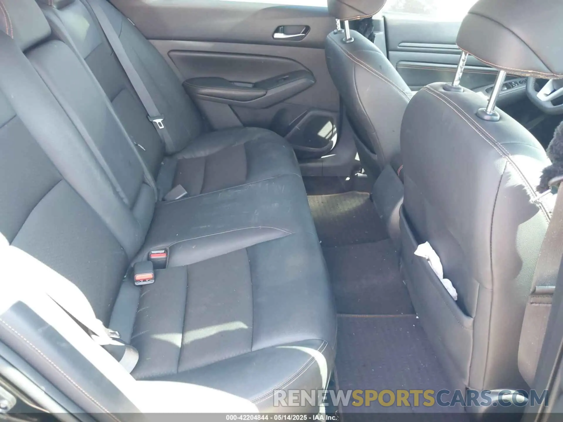 8 fotografías del automóvil dañado 1N4BL4CV3MN396129 NISSAN ALTIMA 2021