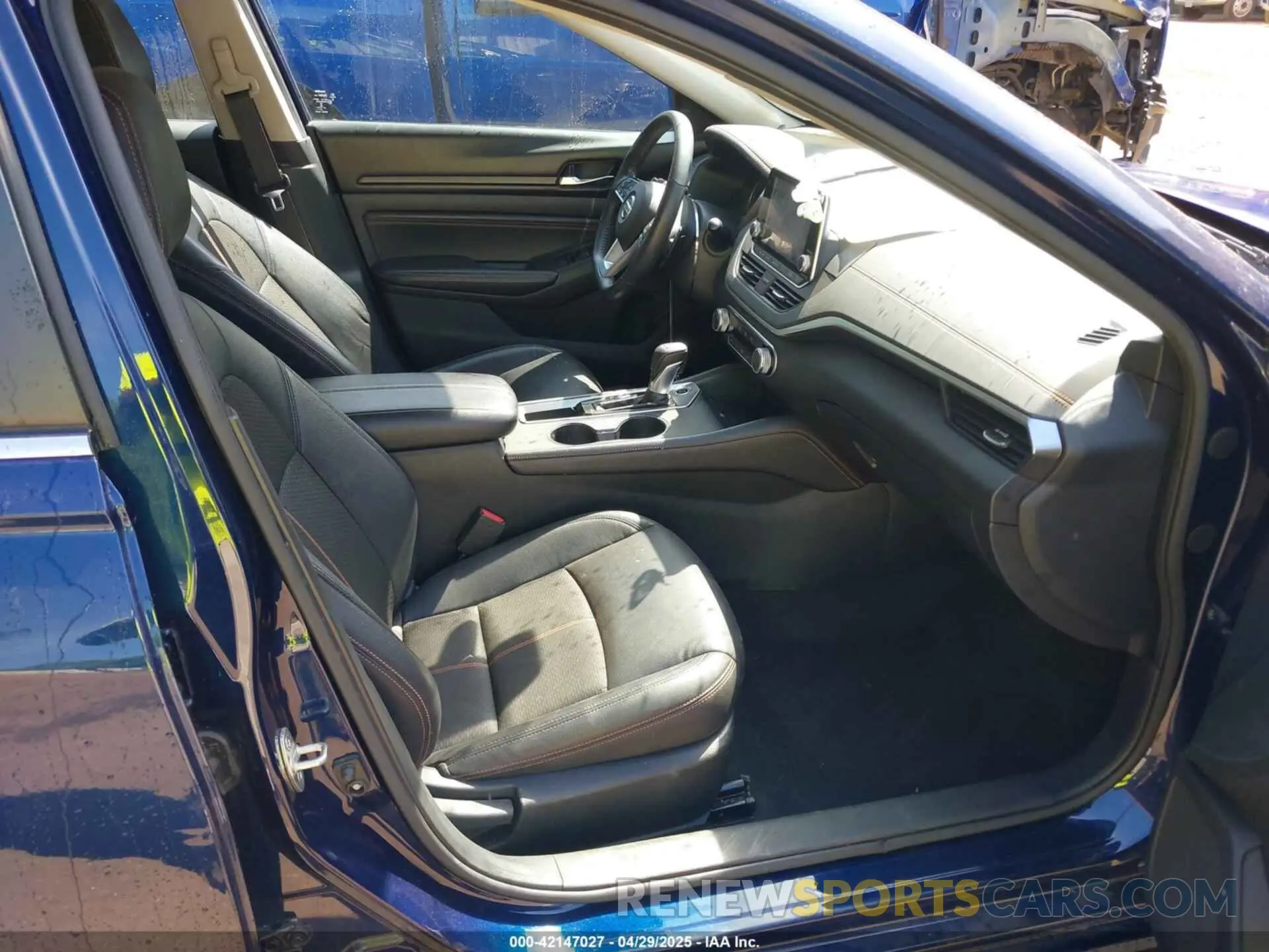 5 fotografías del automóvil dañado 1N4BL4CV4MN313307 NISSAN ALTIMA 2021