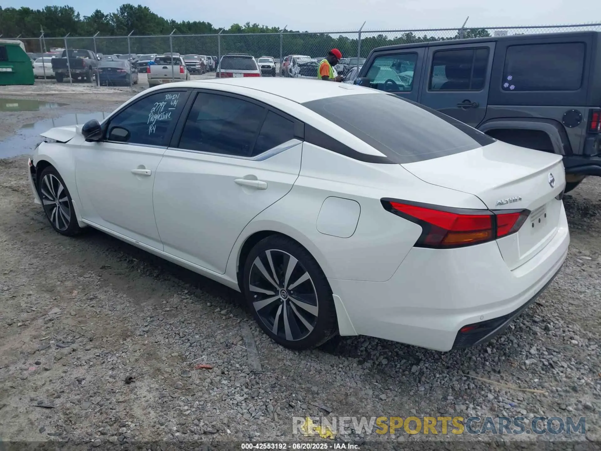 3 fotografías del automóvil dañado 1N4BL4CV4MN364953 NISSAN ALTIMA 2021
