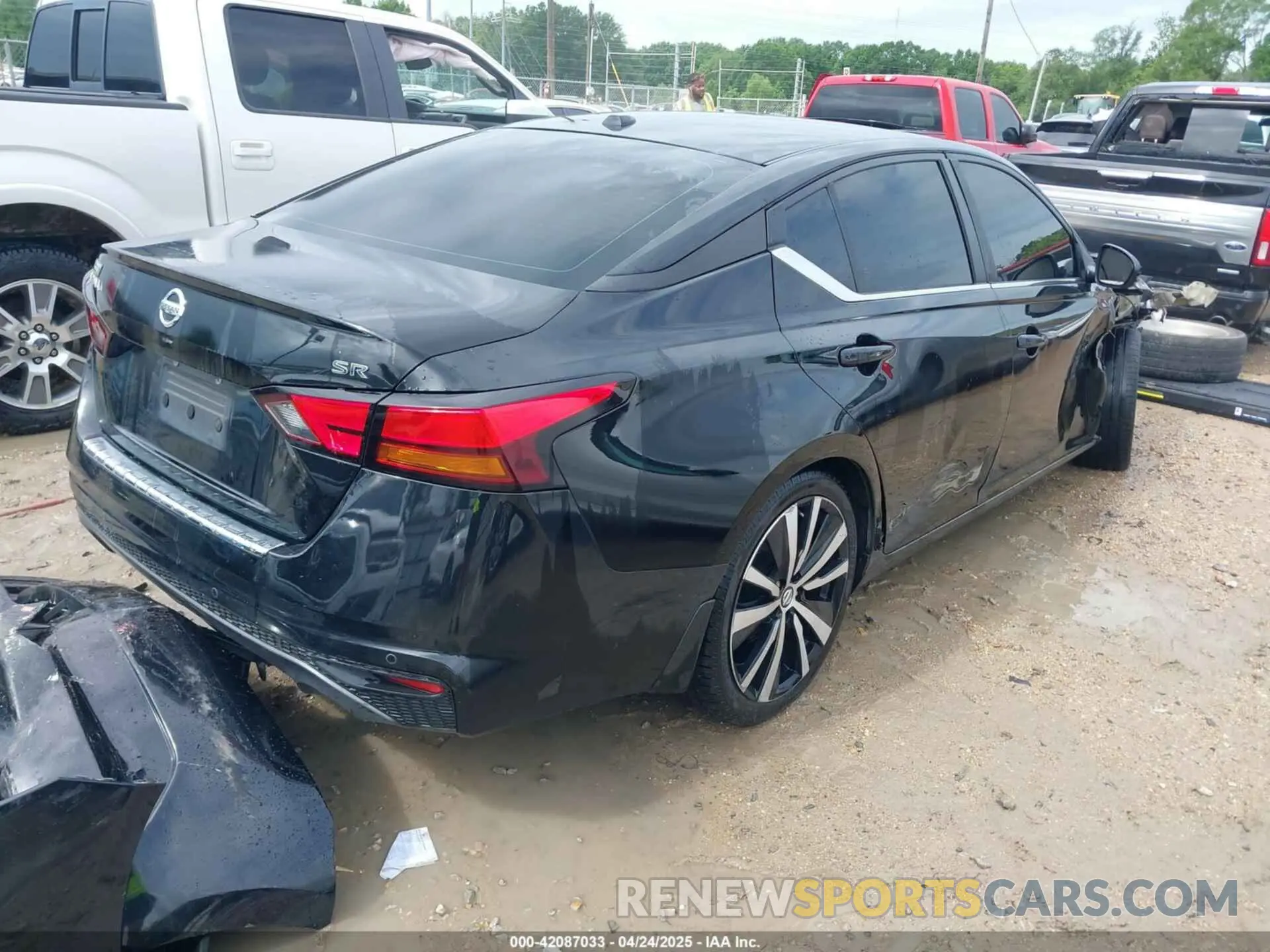 4 fotografías del automóvil dañado 1N4BL4CV4MN370364 NISSAN ALTIMA 2021