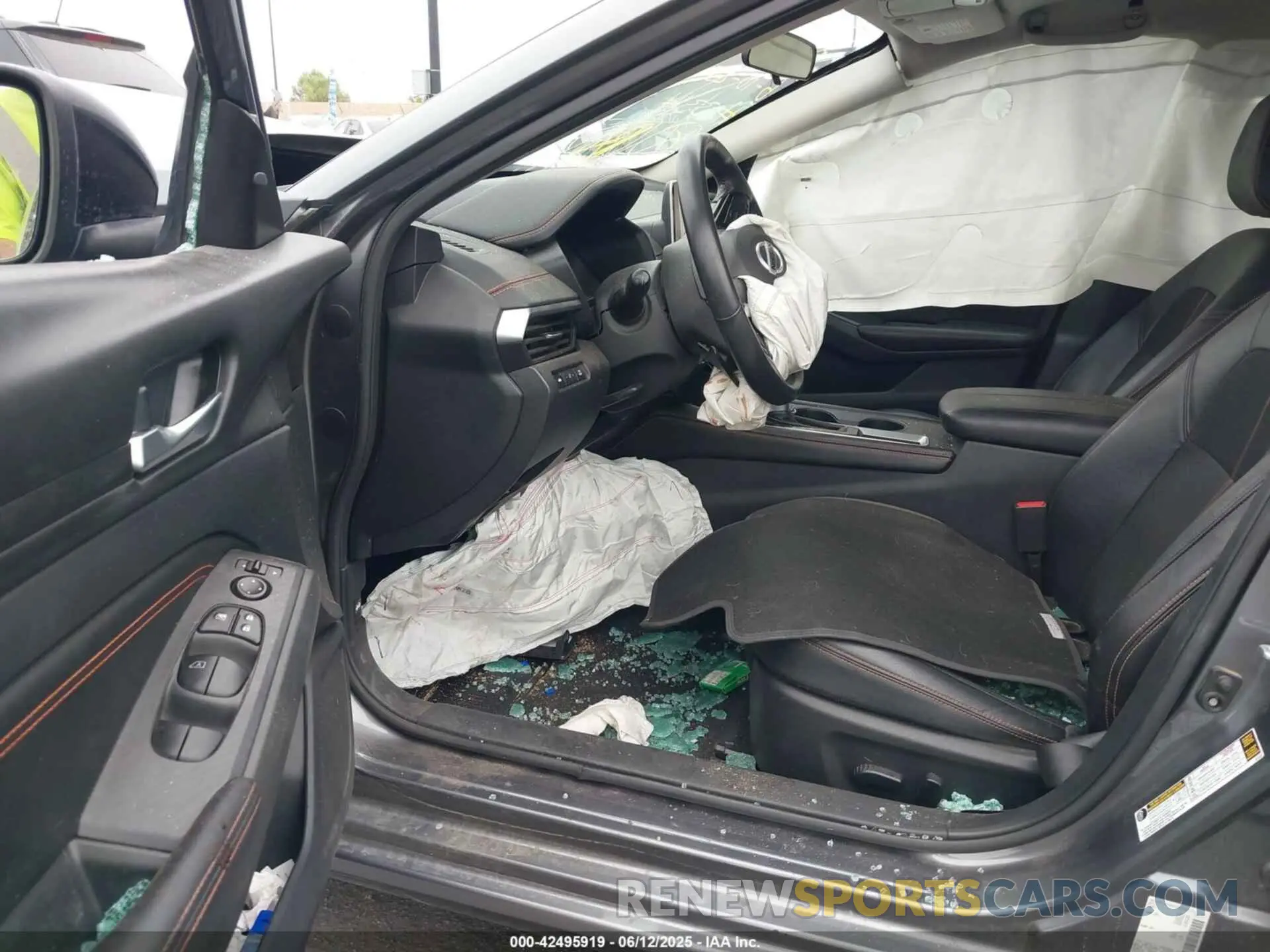 5 fotografías del automóvil dañado 1N4BL4CV4MN374804 NISSAN ALTIMA 2021