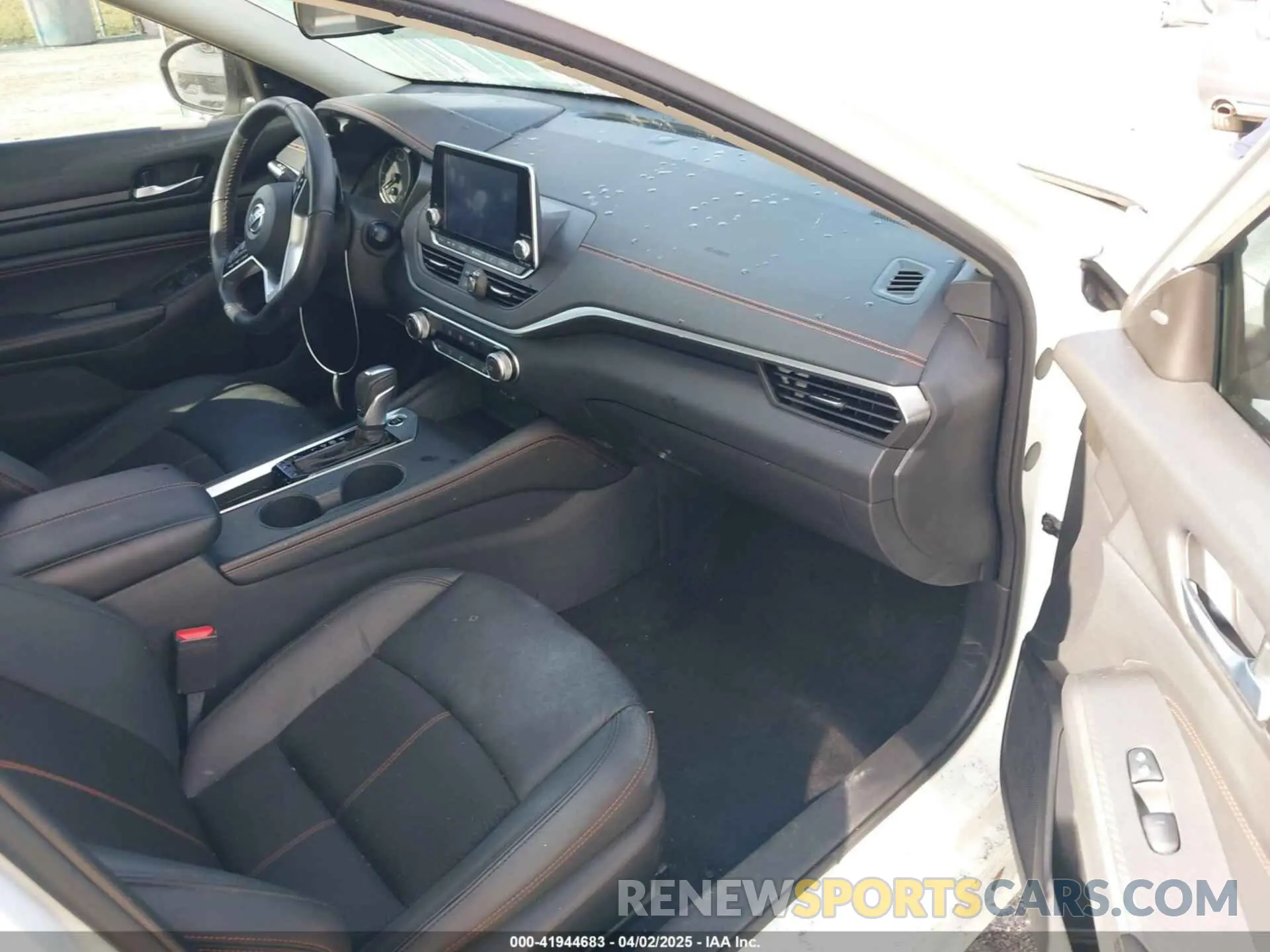 5 fotografías del automóvil dañado 1N4BL4CV4MN401158 NISSAN ALTIMA 2021