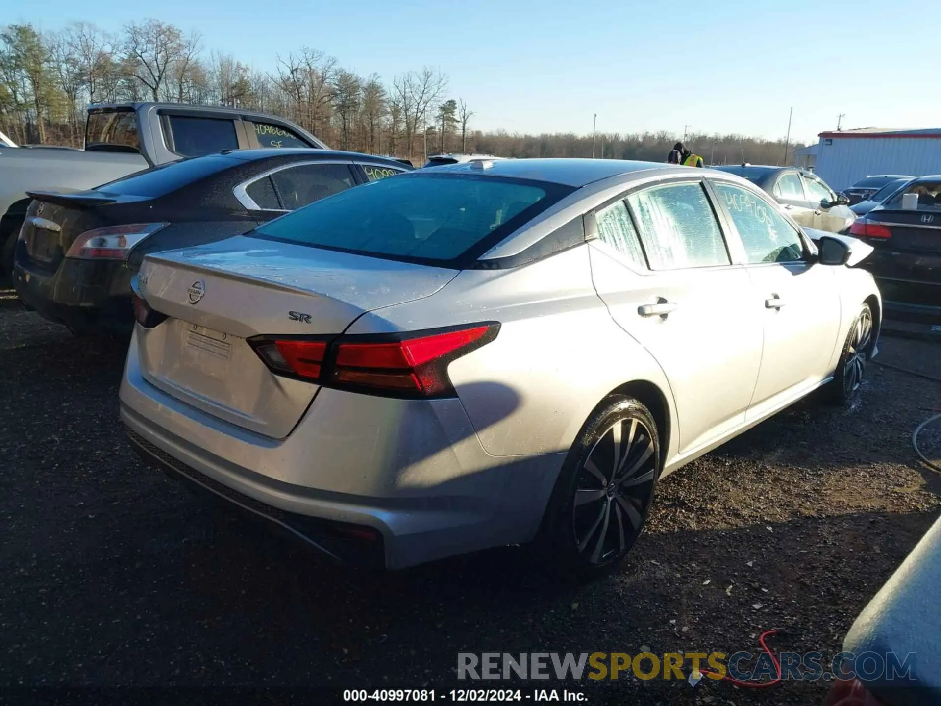 4 fotografías del automóvil dañado 1N4BL4CV6MN333607 NISSAN ALTIMA 2021