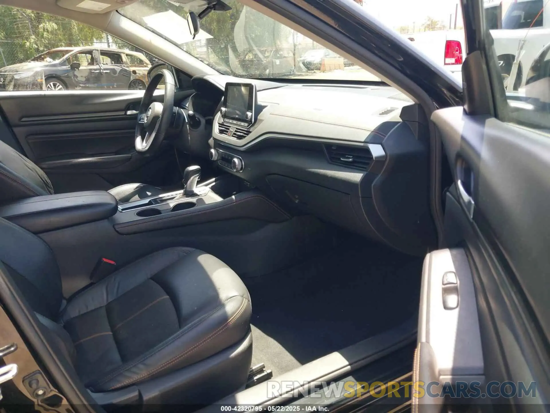 5 fotografías del automóvil dañado 1N4BL4CV6MN410010 NISSAN ALTIMA 2021