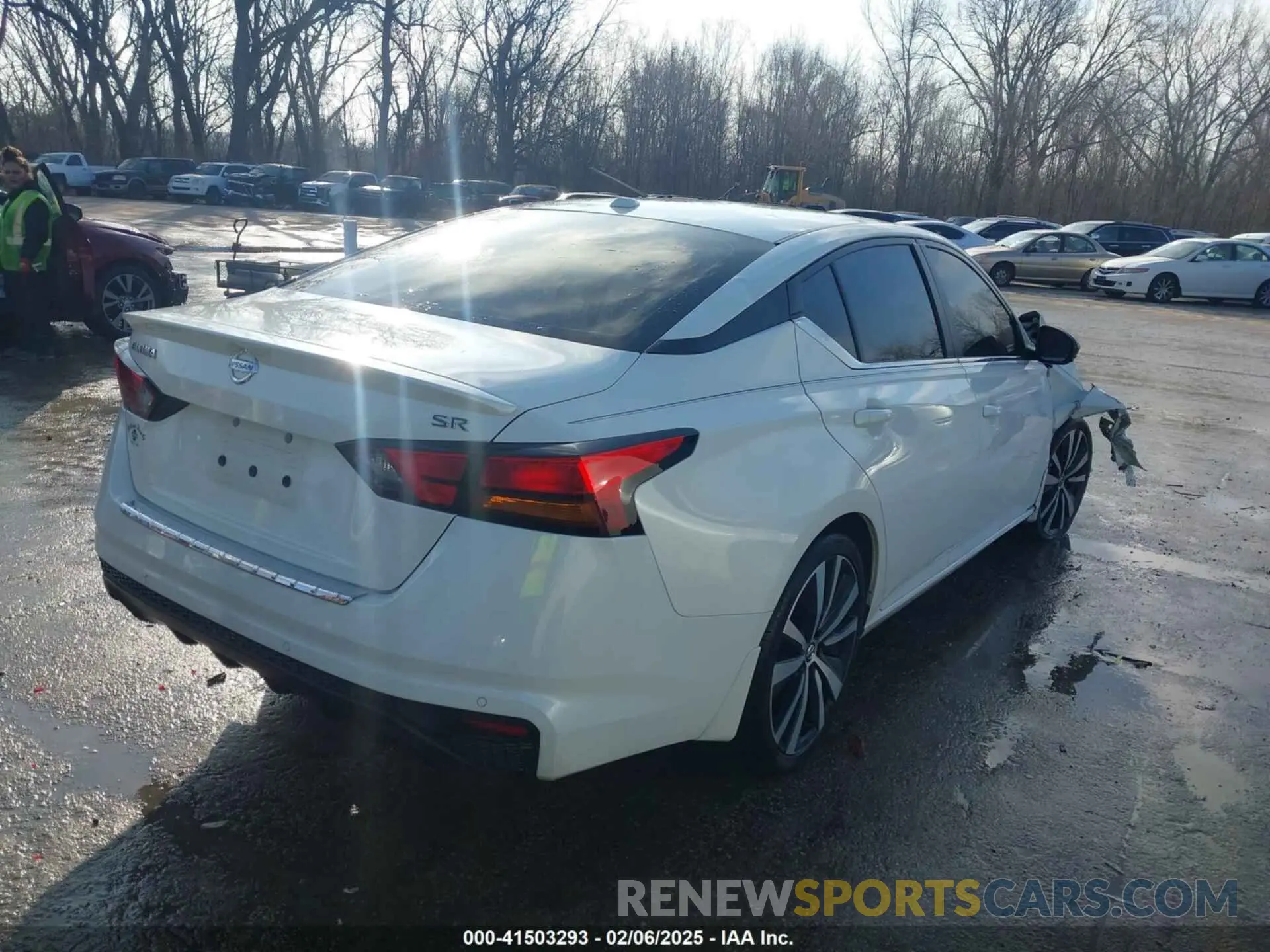 4 fotografías del automóvil dañado 1N4BL4CV6MN416924 NISSAN ALTIMA 2021