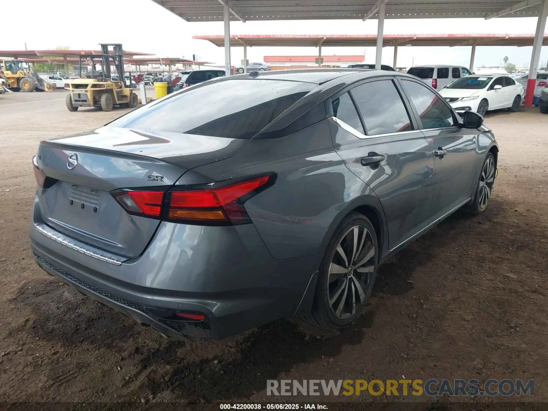 4 fotografías del automóvil dañado 1N4BL4CV7MN311485 NISSAN ALTIMA 2021