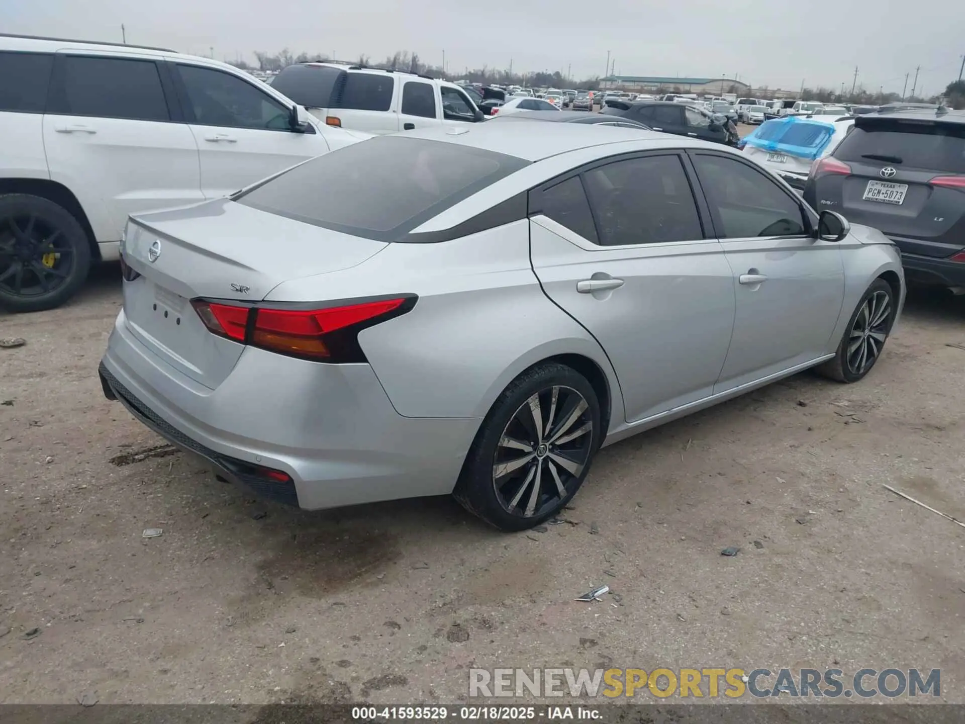 4 fotografías del automóvil dañado 1N4BL4CV7MN371959 NISSAN ALTIMA 2021