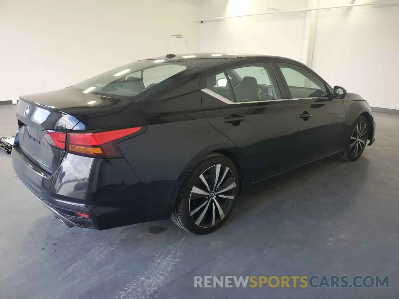 3 fotografías del automóvil dañado 1N4BL4CV7MN392343 NISSAN ALTIMA 2021