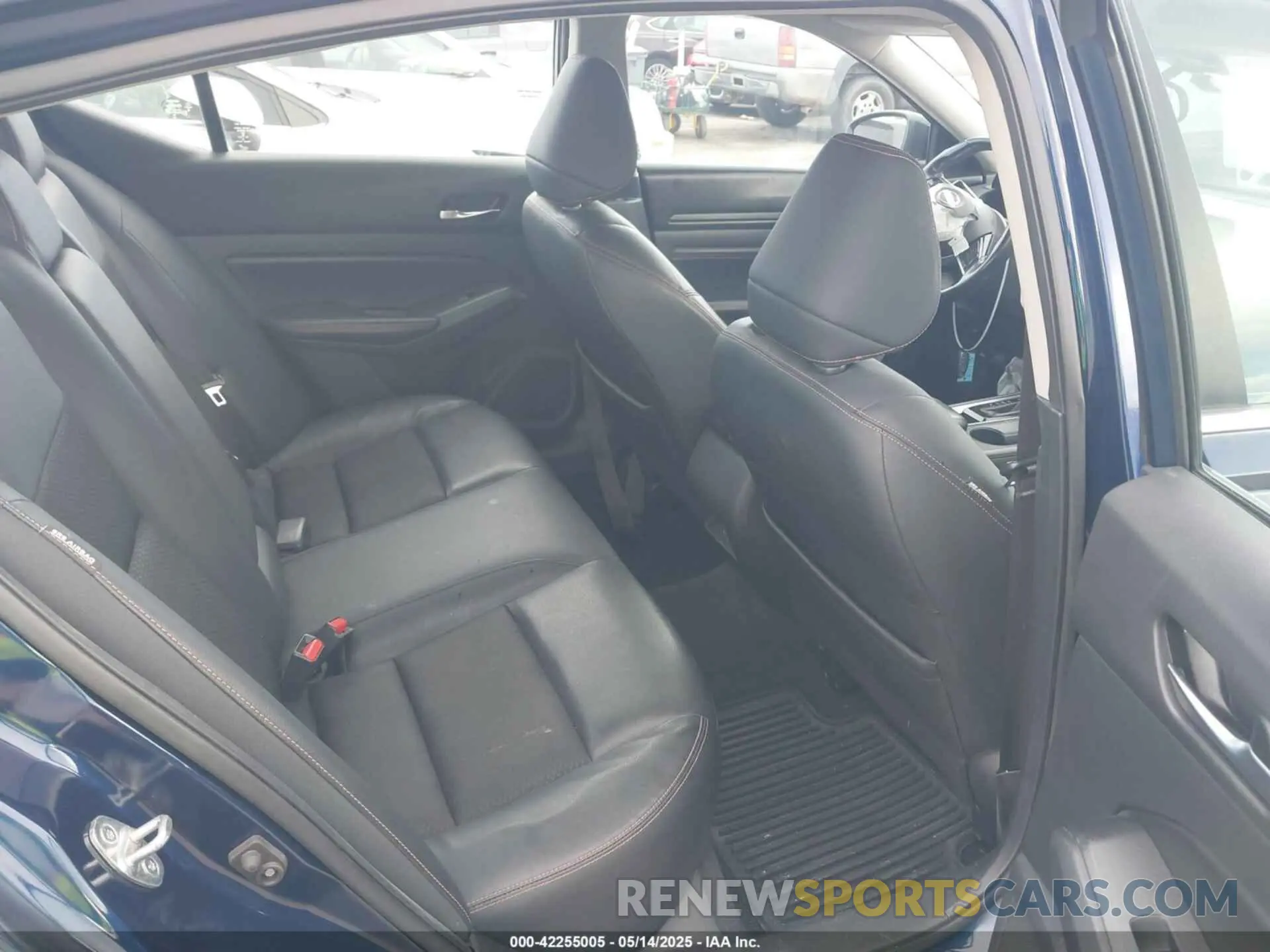 8 fotografías del automóvil dañado 1N4BL4CV8MN313360 NISSAN ALTIMA 2021