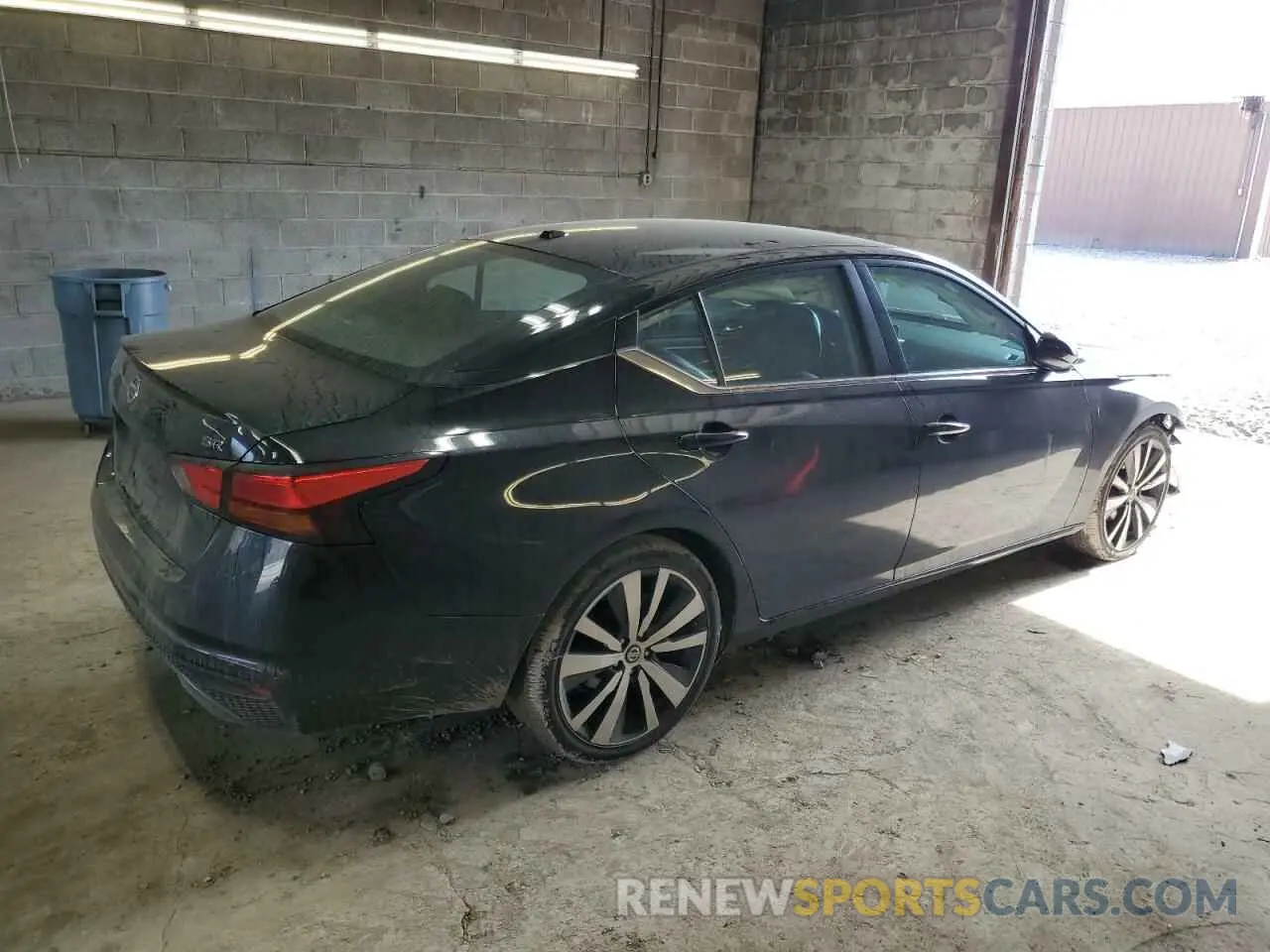 3 fotografías del automóvil dañado 1N4BL4CV8MN364325 NISSAN ALTIMA 2021