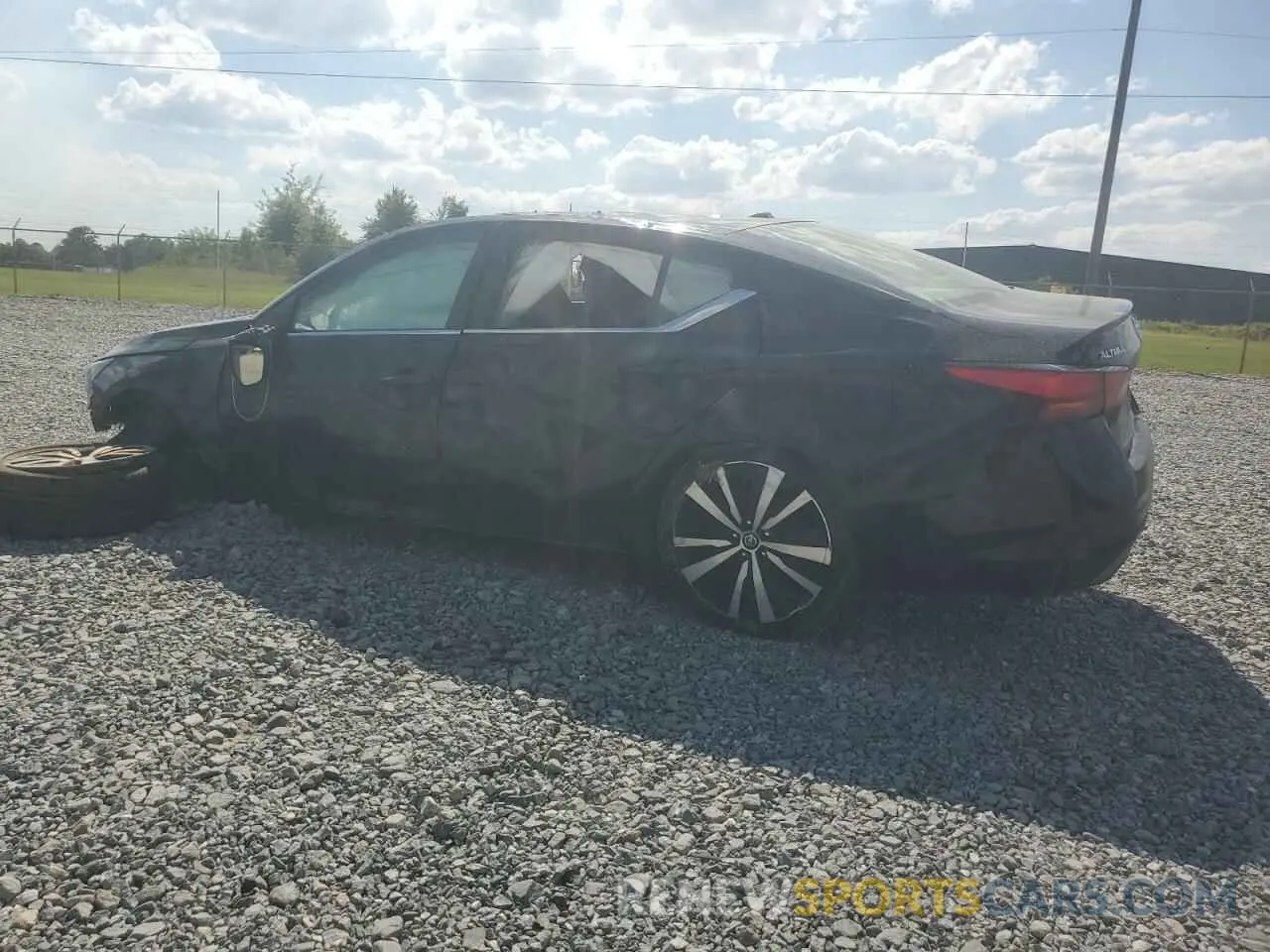 2 fotografías del automóvil dañado 1N4BL4CV8MN366561 NISSAN ALTIMA 2021