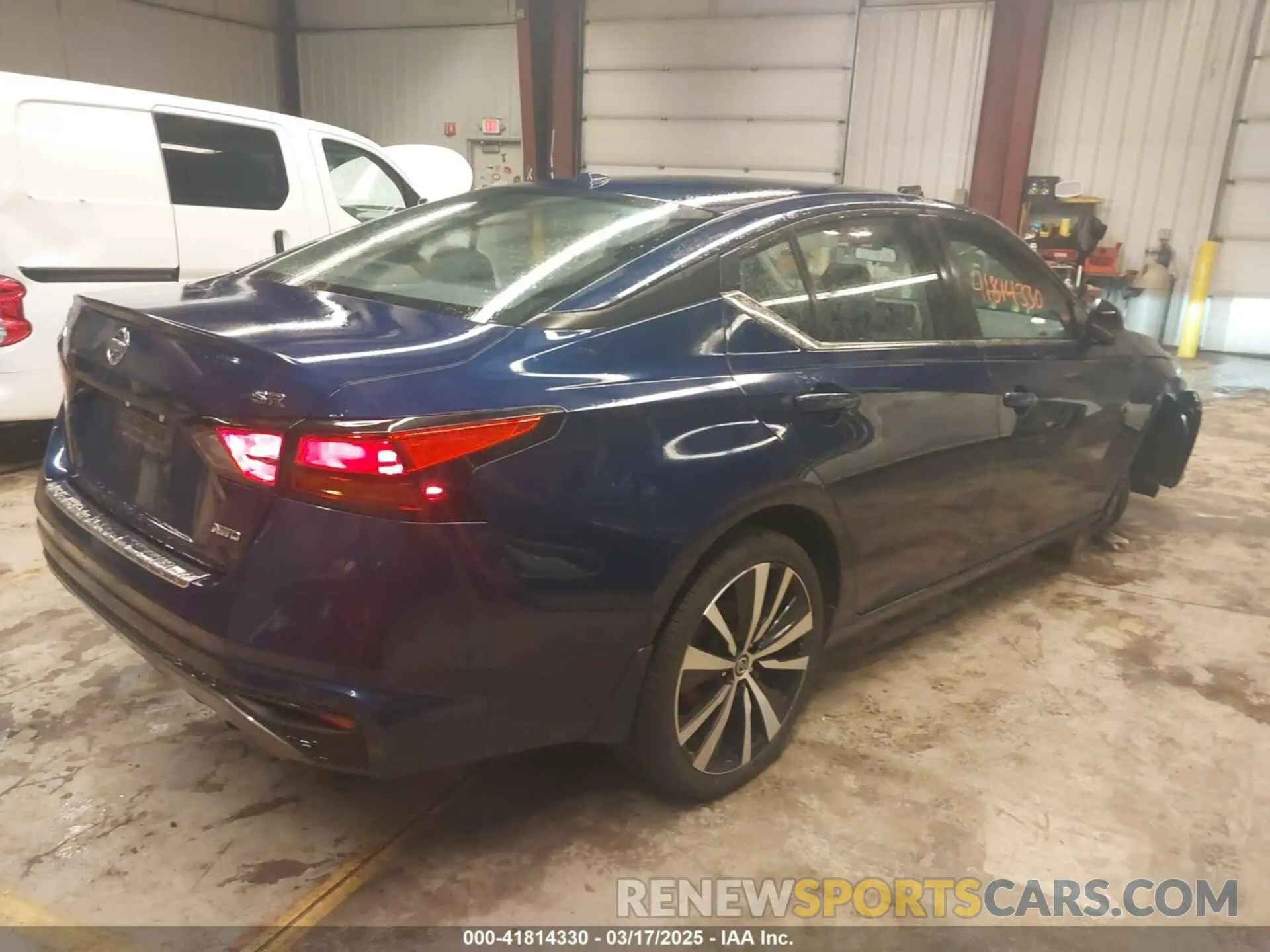4 fotografías del automóvil dañado 1N4BL4CW1MN417956 NISSAN ALTIMA 2021