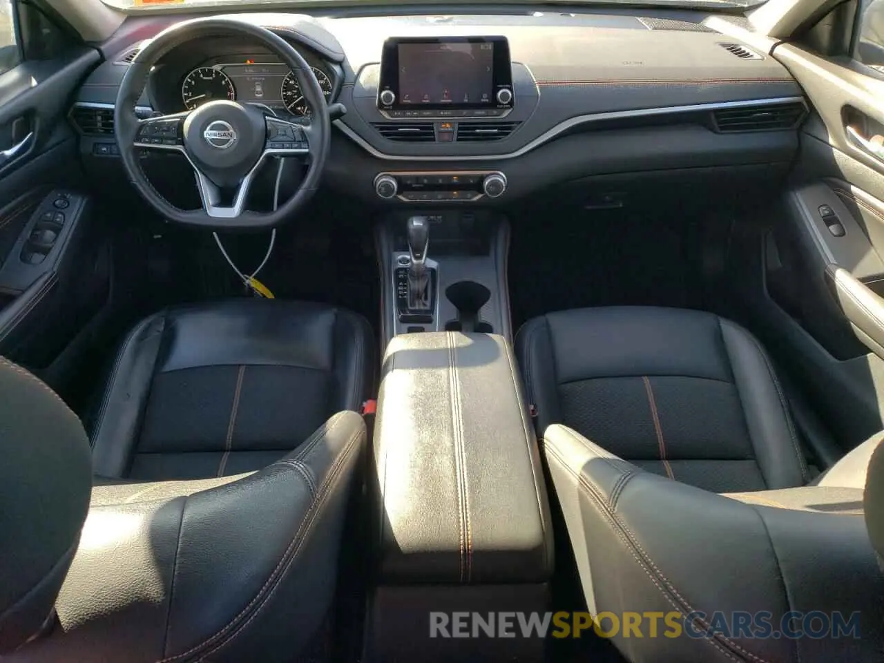 8 fotografías del automóvil dañado 1N4BL4CW8MN333908 NISSAN ALTIMA 2021