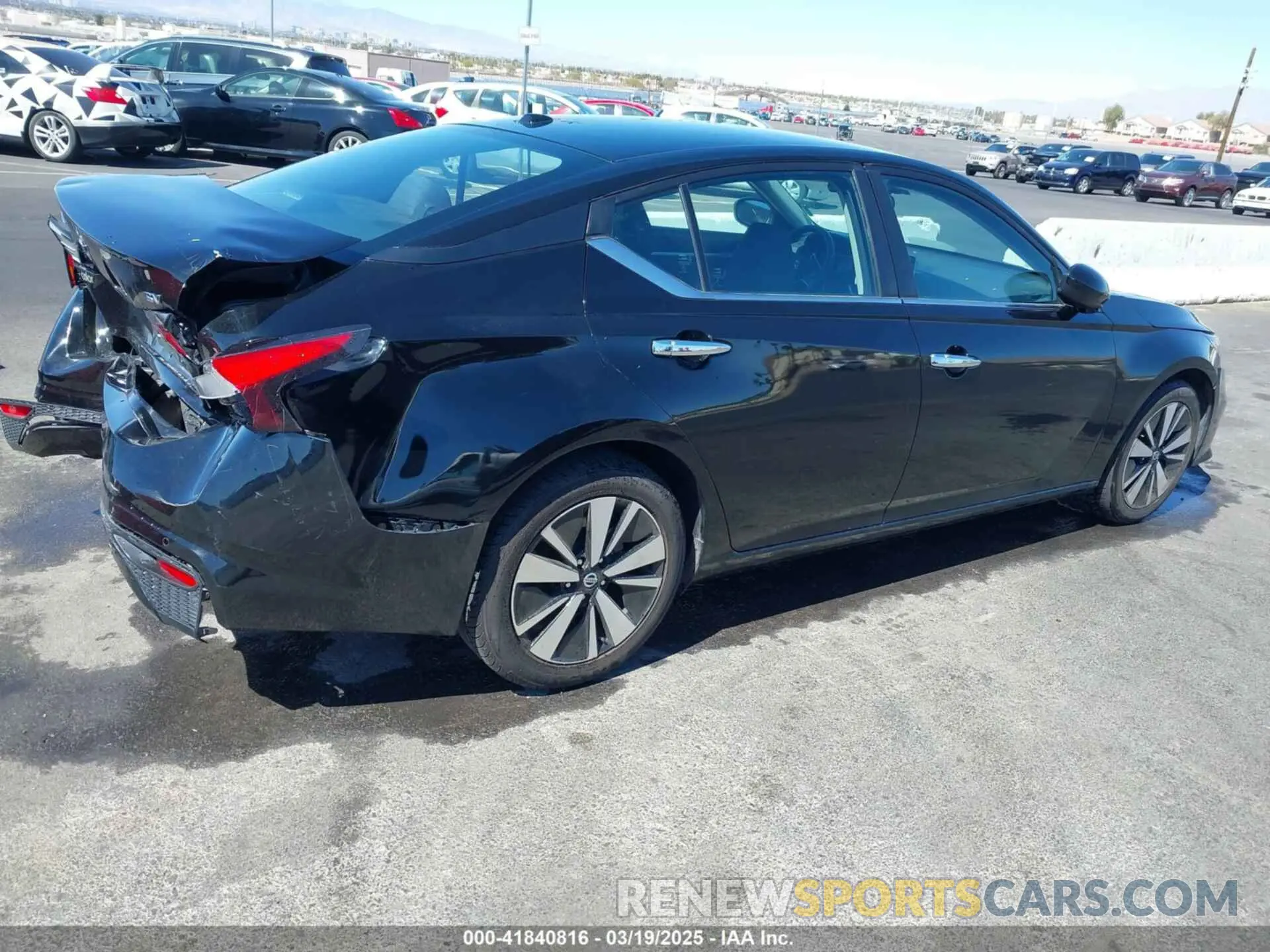 17 fotografías del automóvil dañado 1N4BL4DV0MN360493 NISSAN ALTIMA 2021