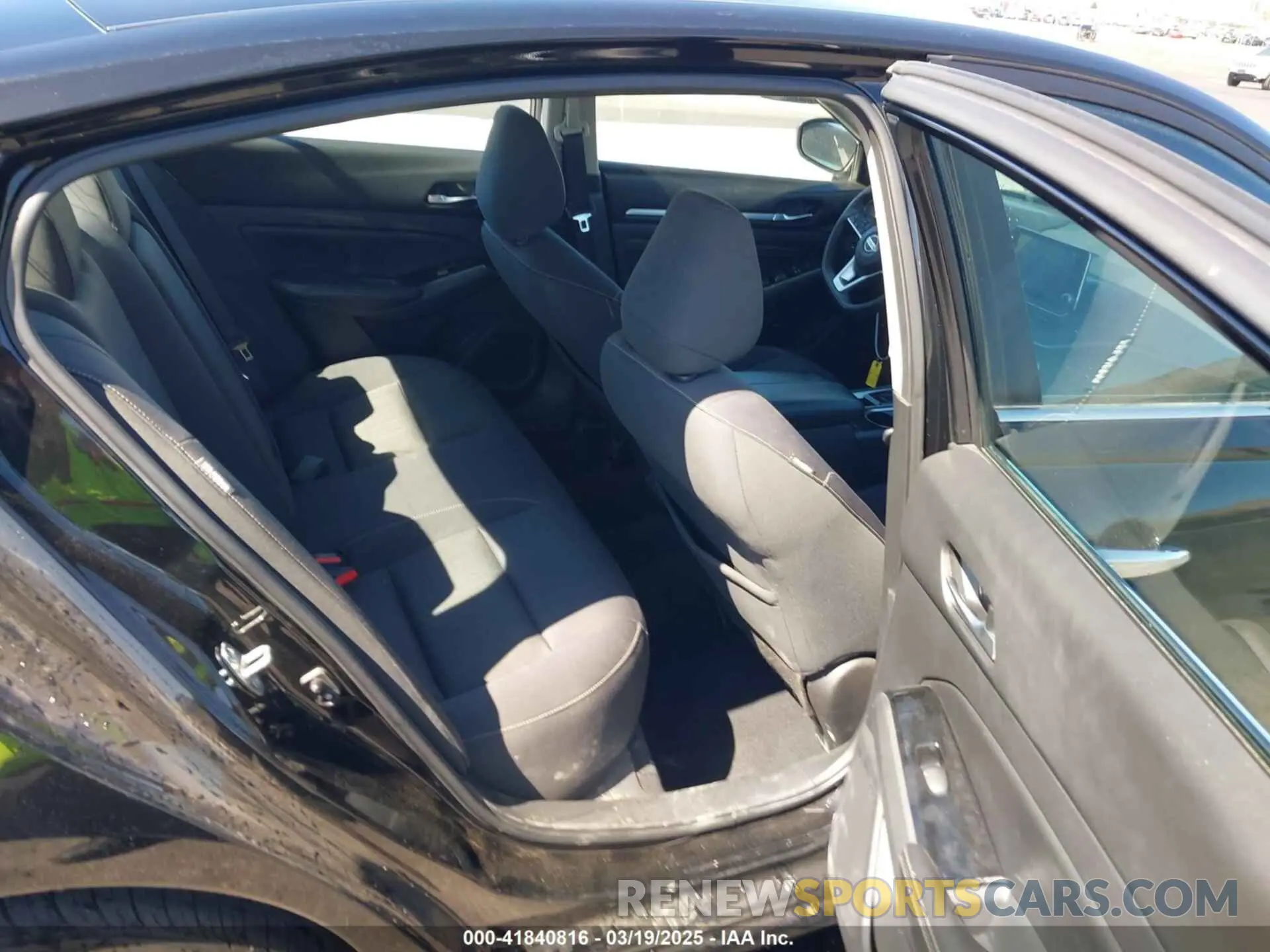 8 fotografías del automóvil dañado 1N4BL4DV0MN360493 NISSAN ALTIMA 2021