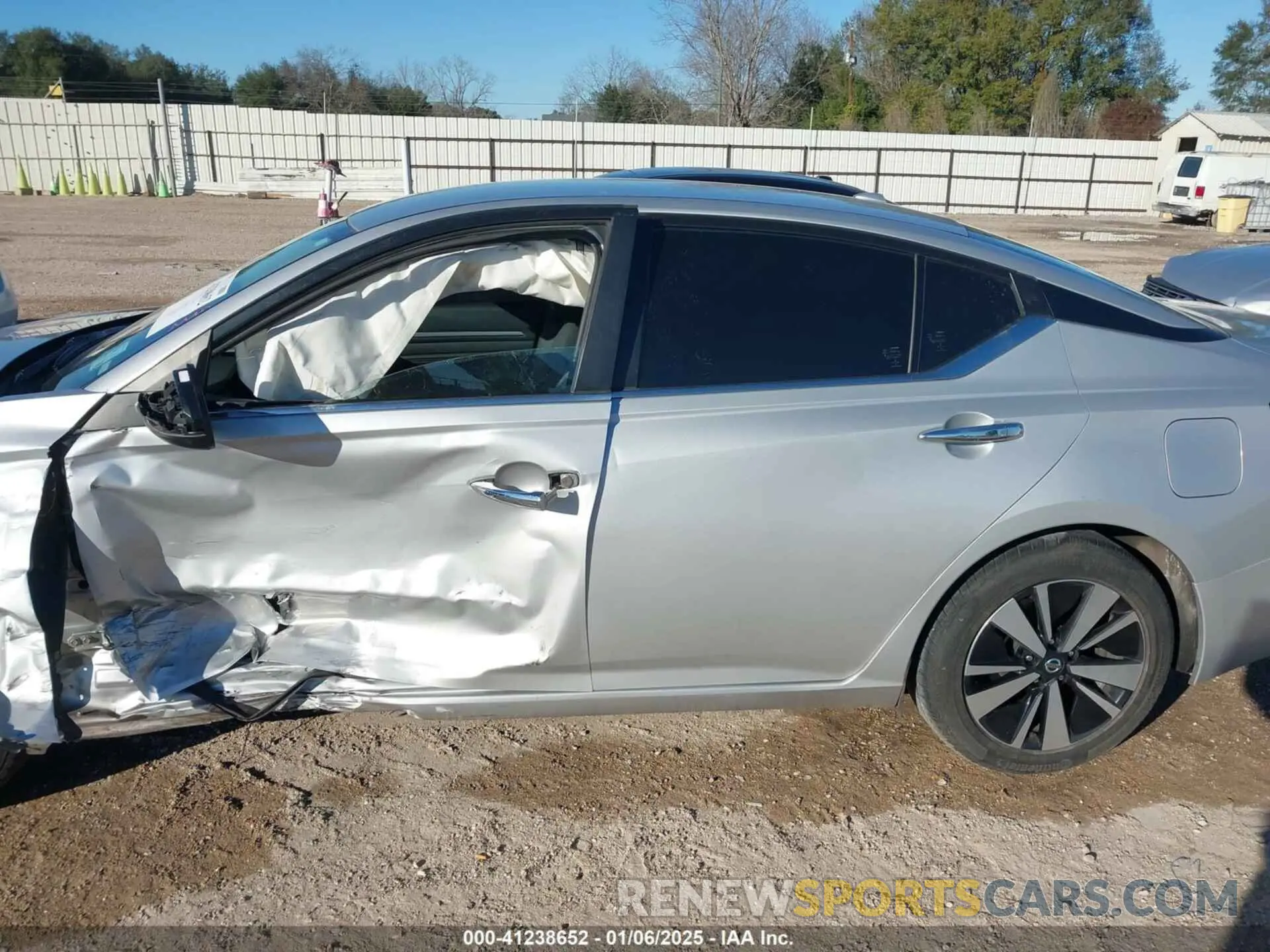 14 fotografías del automóvil dañado 1N4BL4DV2MN333294 NISSAN ALTIMA 2021