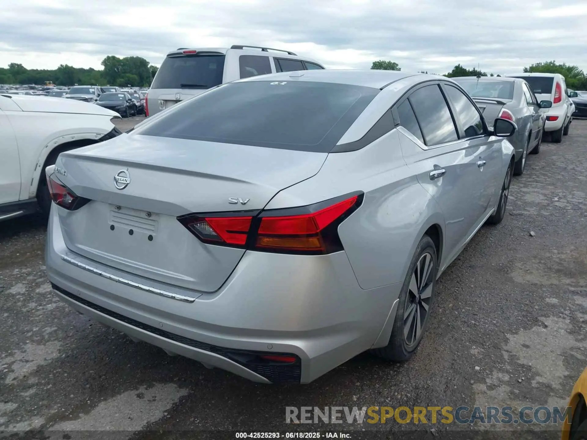 4 fotografías del automóvil dañado 1N4BL4DV2MN421715 NISSAN ALTIMA 2021