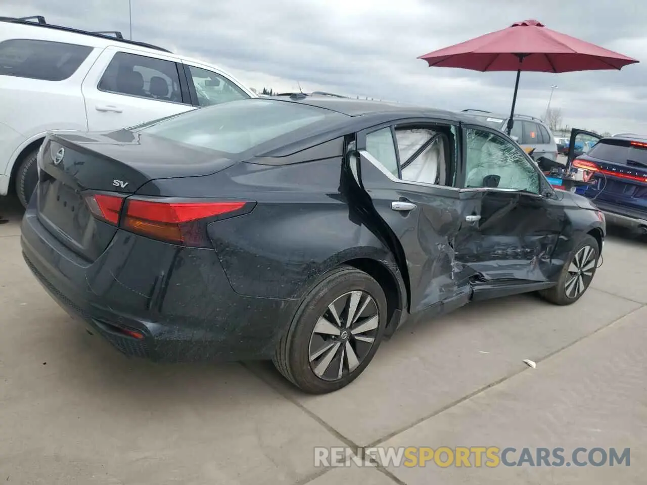 3 fotografías del automóvil dañado 1N4BL4DV3MN306069 NISSAN ALTIMA 2021