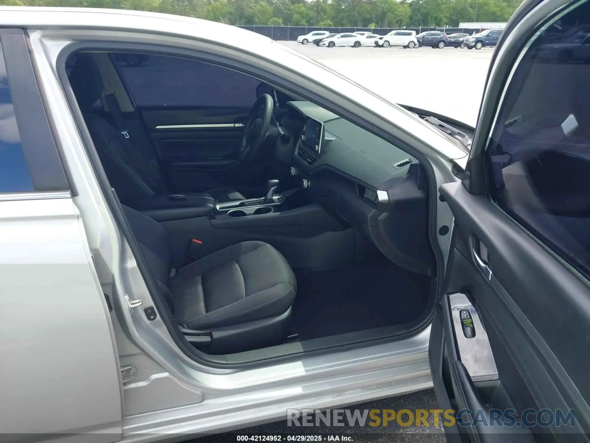 5 fotografías del automóvil dañado 1N4BL4DV4MN342076 NISSAN ALTIMA 2021