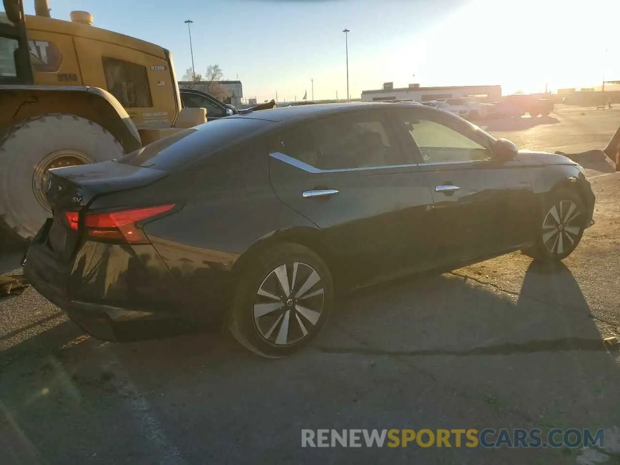 3 fotografías del automóvil dañado 1N4BL4DV4MN353174 NISSAN ALTIMA 2021