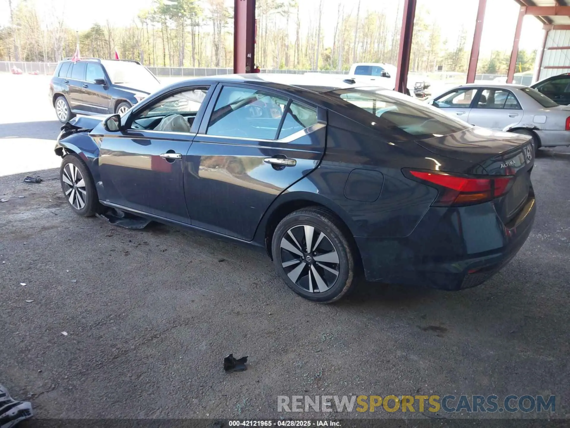 3 fotografías del automóvil dañado 1N4BL4DV5MN325609 NISSAN ALTIMA 2021