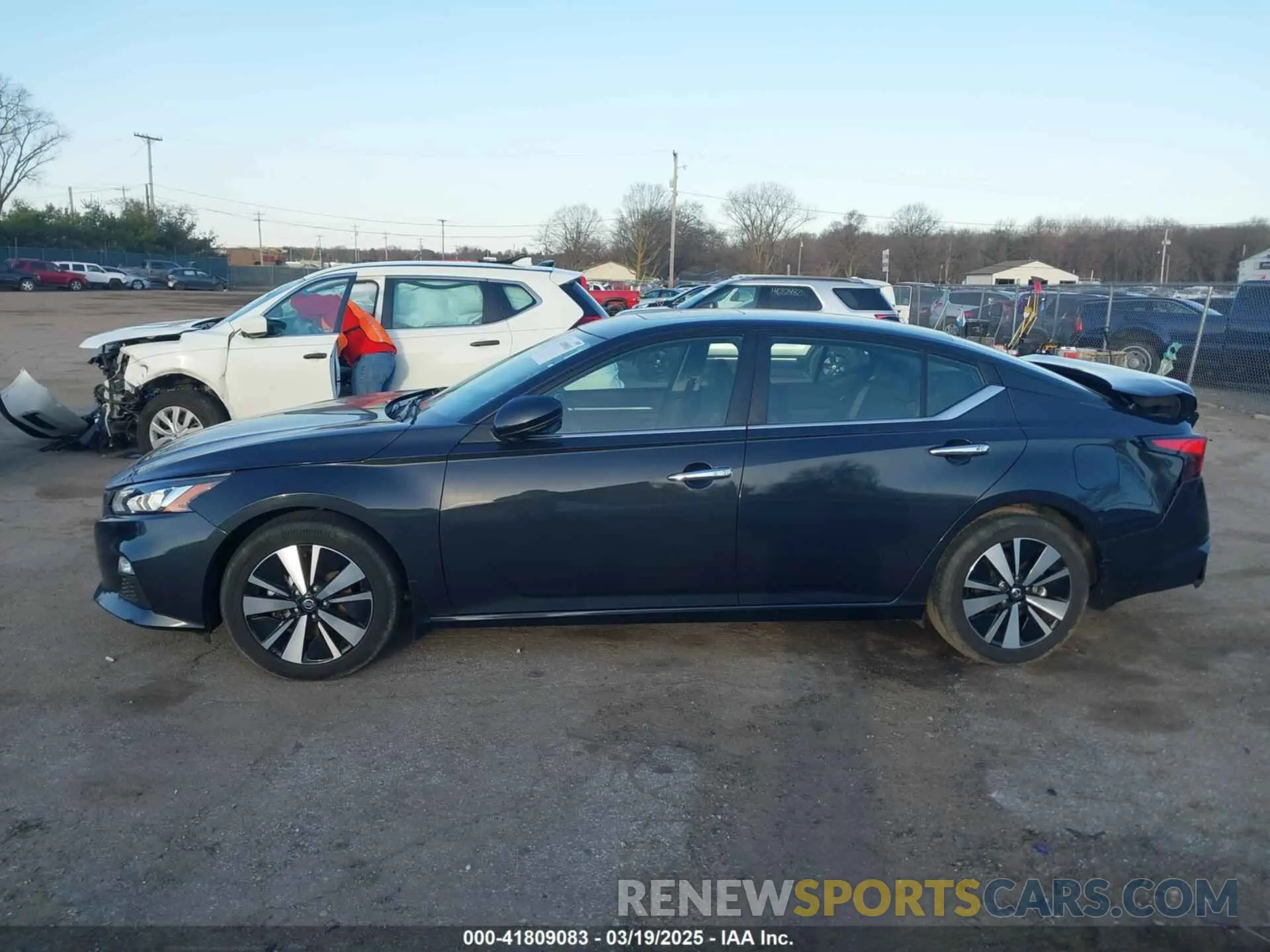 14 fotografías del automóvil dañado 1N4BL4DV5MN410885 NISSAN ALTIMA 2021
