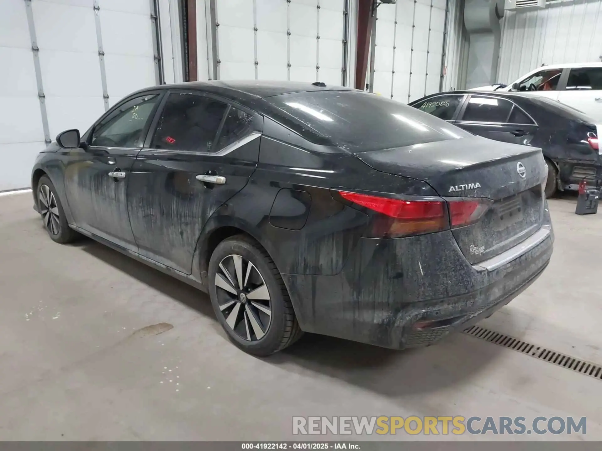 3 fotografías del automóvil dañado 1N4BL4DV6MN394664 NISSAN ALTIMA 2021