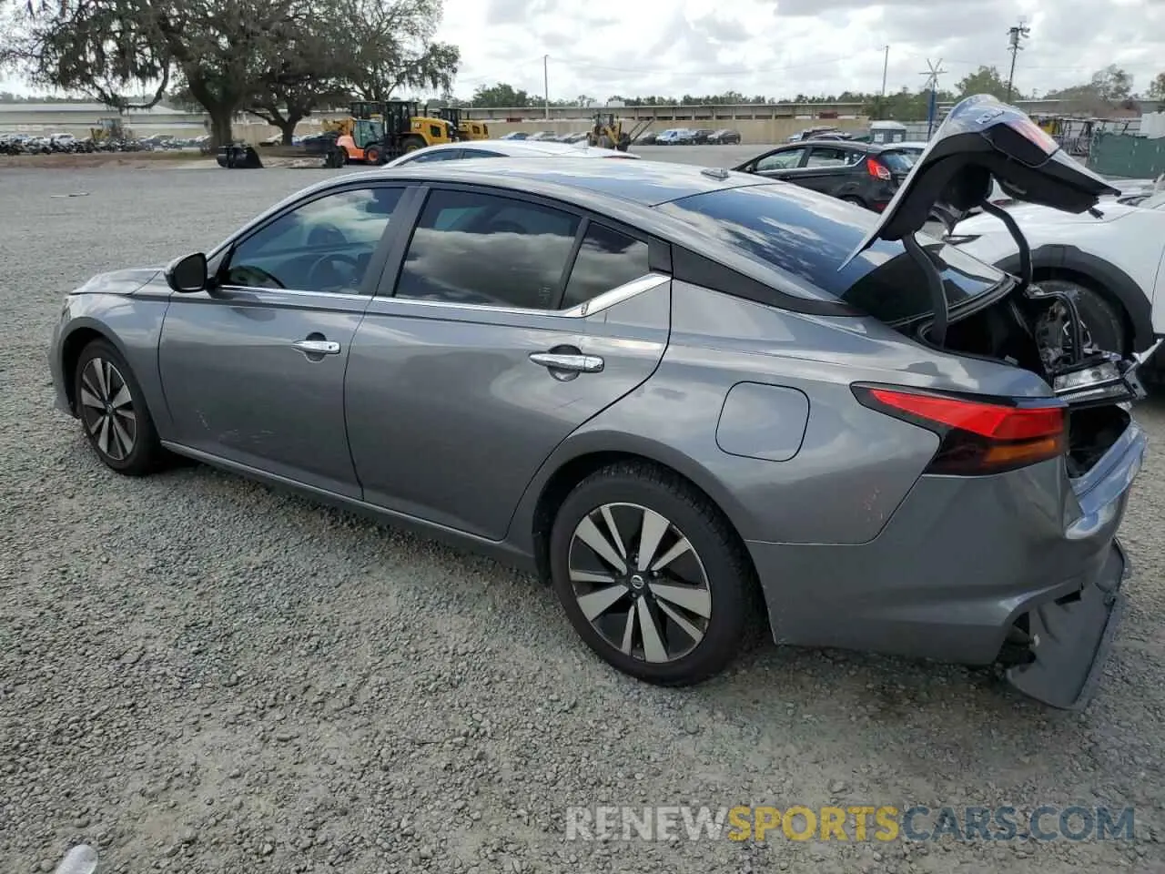 2 fotografías del automóvil dañado 1N4BL4DV6MN396222 NISSAN ALTIMA 2021