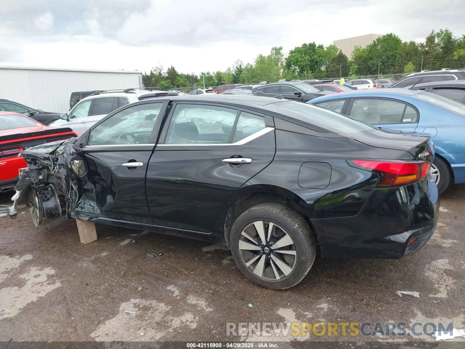 14 fotografías del automóvil dañado 1N4BL4DV7MN335591 NISSAN ALTIMA 2021