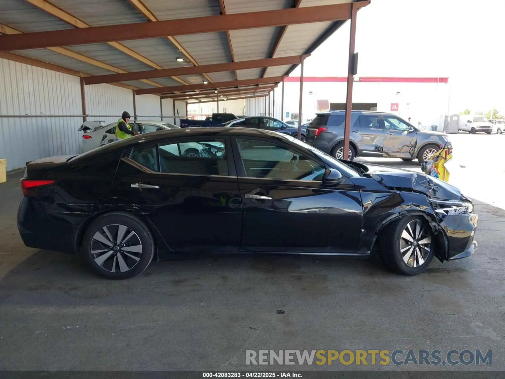 13 fotografías del automóvil dañado 1N4BL4DV7MN387366 NISSAN ALTIMA 2021