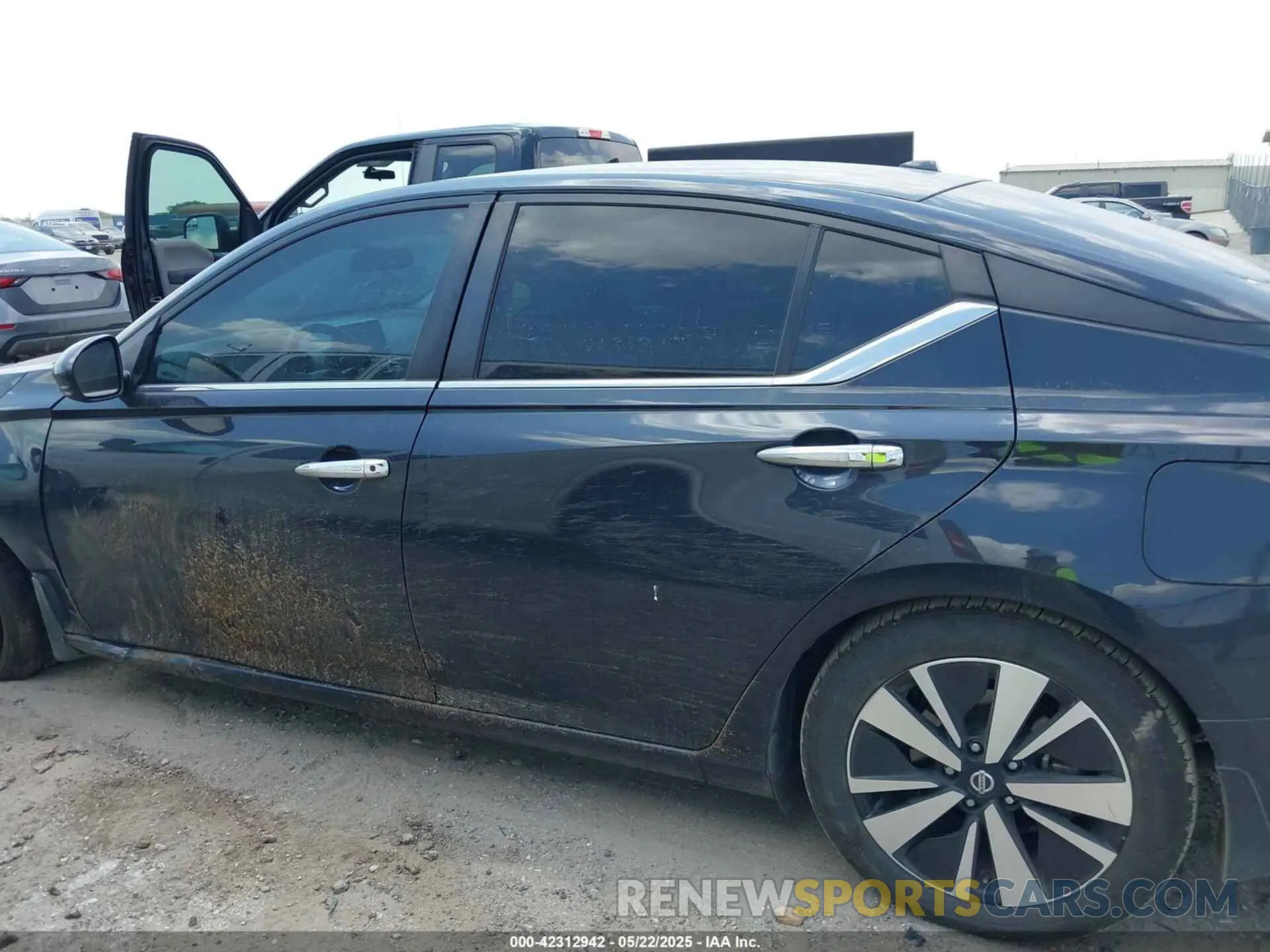 14 fotografías del automóvil dañado 1N4BL4DV8MN300042 NISSAN ALTIMA 2021