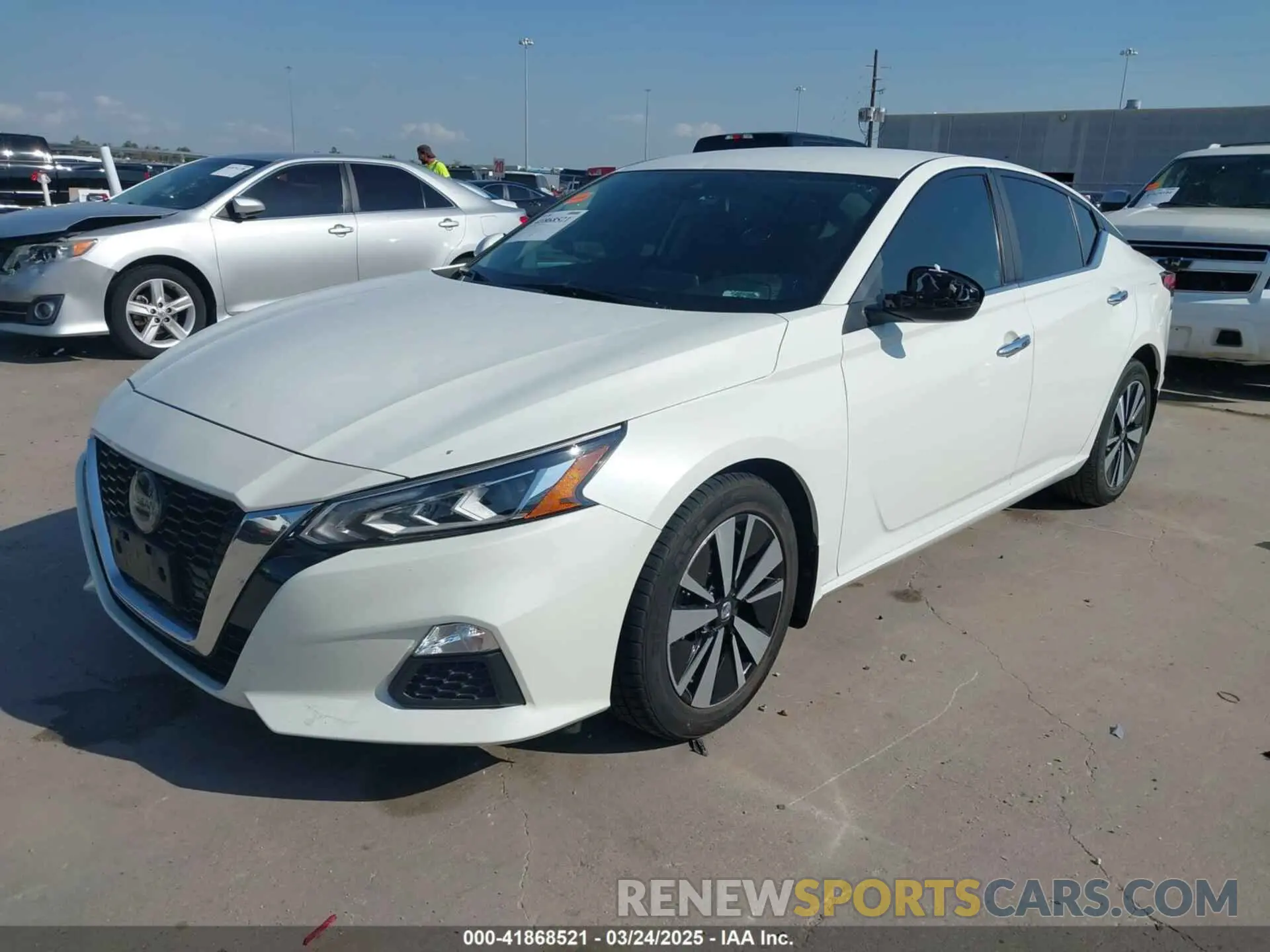 2 fotografías del automóvil dañado 1N4BL4DV8MN317374 NISSAN ALTIMA 2021