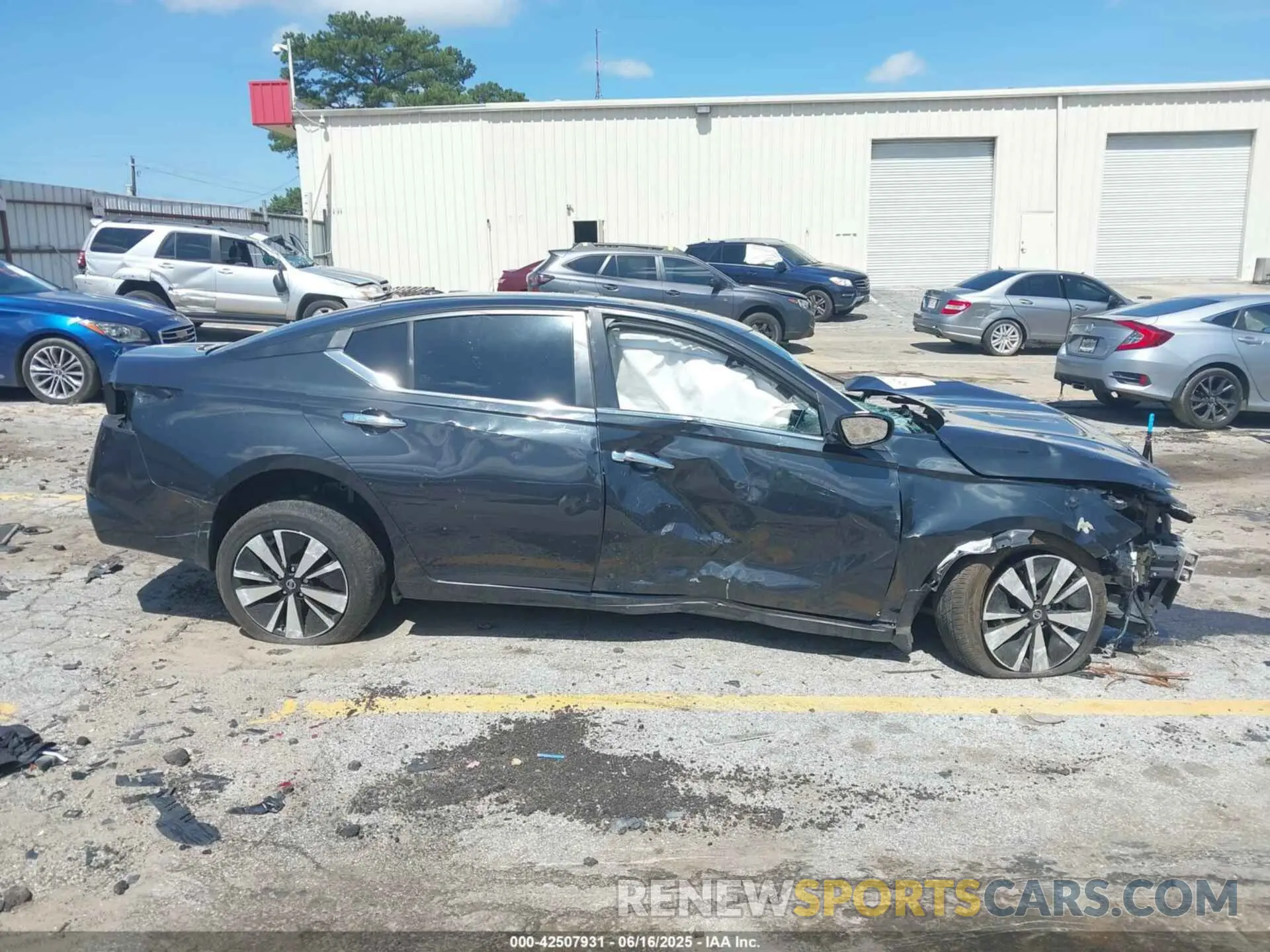 13 fotografías del automóvil dañado 1N4BL4DVXMN311379 NISSAN ALTIMA 2021