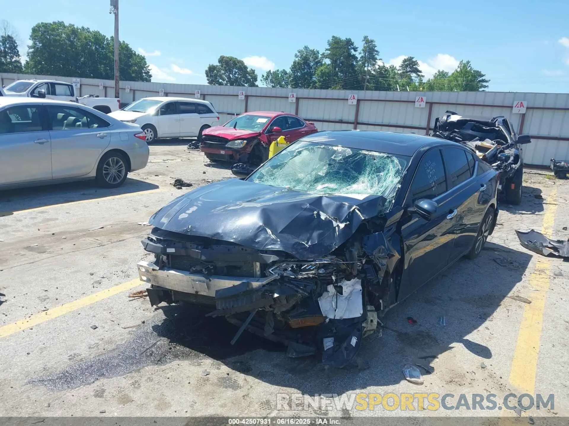 2 fotografías del automóvil dañado 1N4BL4DVXMN311379 NISSAN ALTIMA 2021