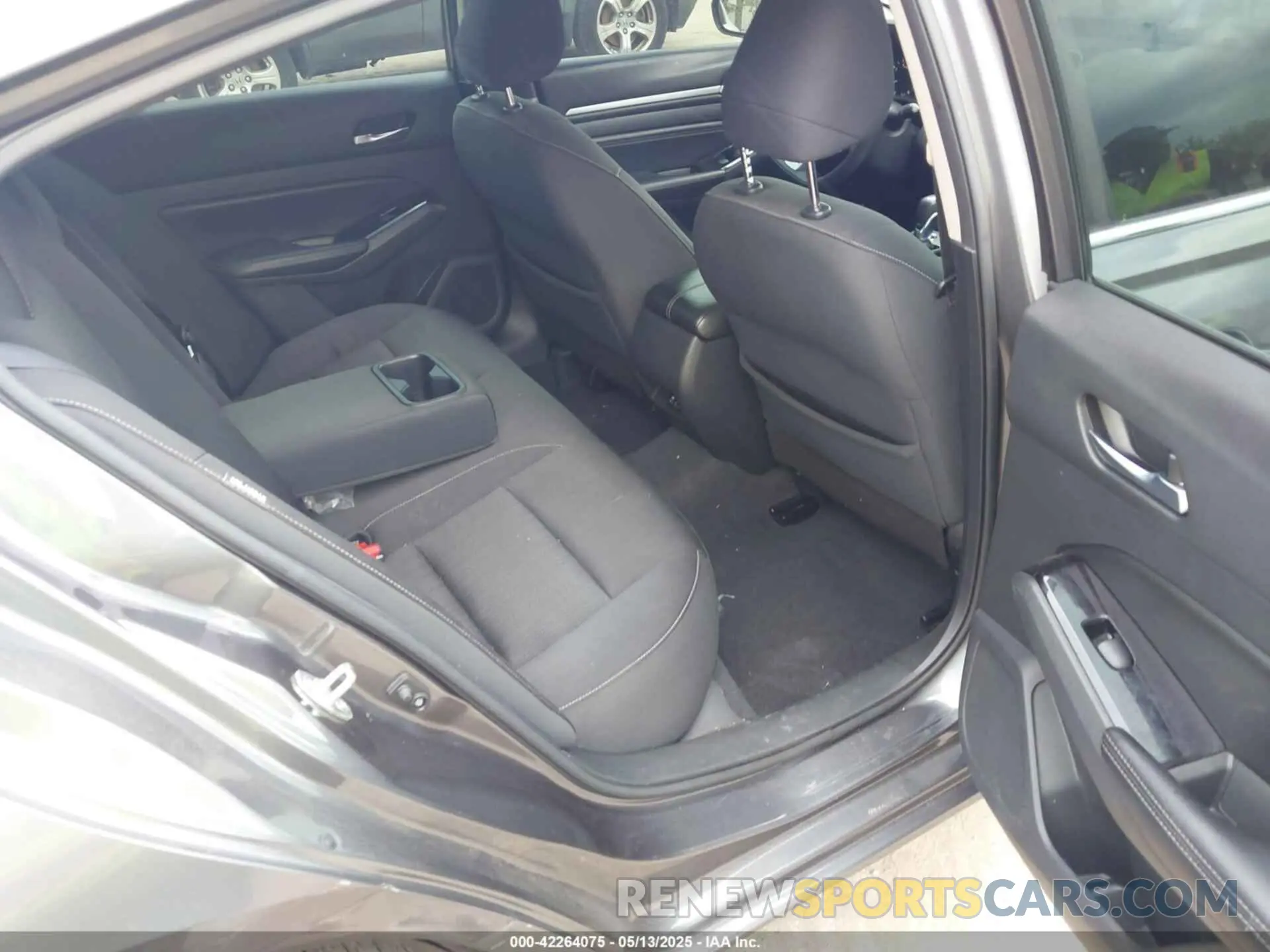 8 fotografías del automóvil dañado 1N4BL4DVXMN343751 NISSAN ALTIMA 2021